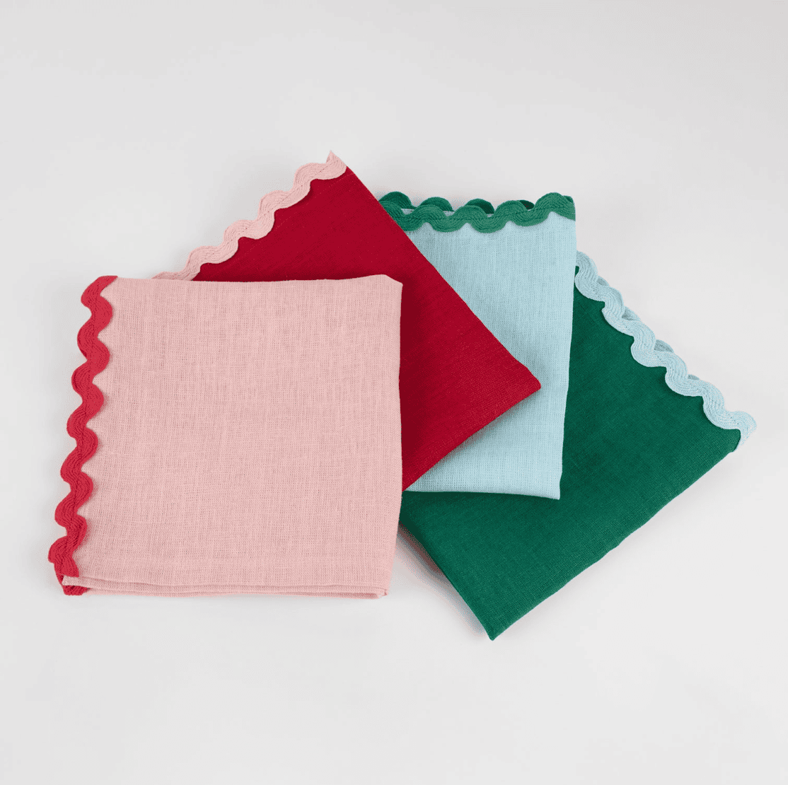 Linen napkins wiggled